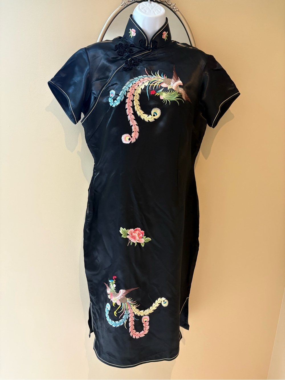 Vintage Golden Bee Embroidered Cheongsam Dress Qipao Floral & Phoenix Motif 38
